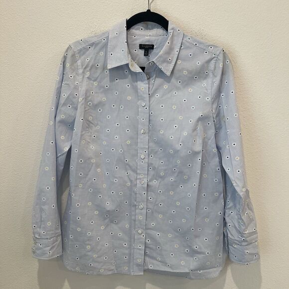 Talbots Tops - Talbots Women’s The Classic Casual Shirt Button Up Flowers Petite Medium Cute